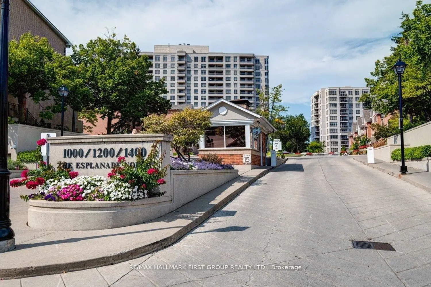 Additional image 20 of 1000 The Esplanade N 213