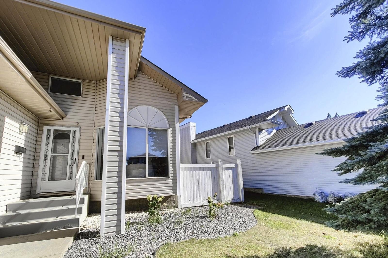 Additional image 8 of 215 Peter Close NW, Edmonton, AB, T5T5Y5