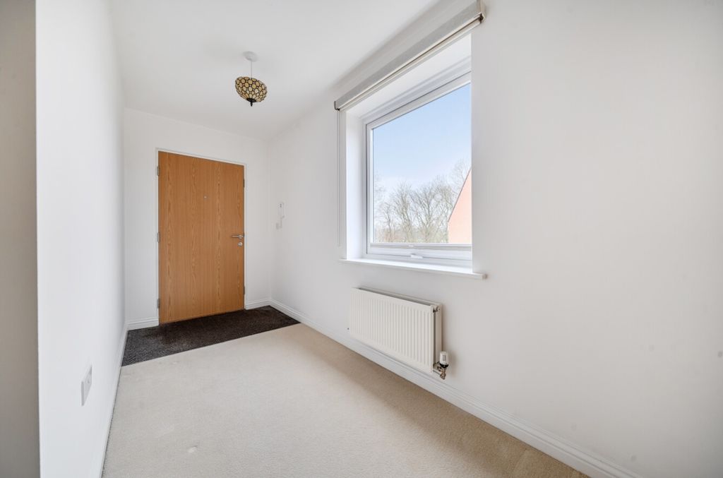 Additional image 6 of 2 bed flat for saleAngelica Road, Lincoln, Lincolnshire LN1