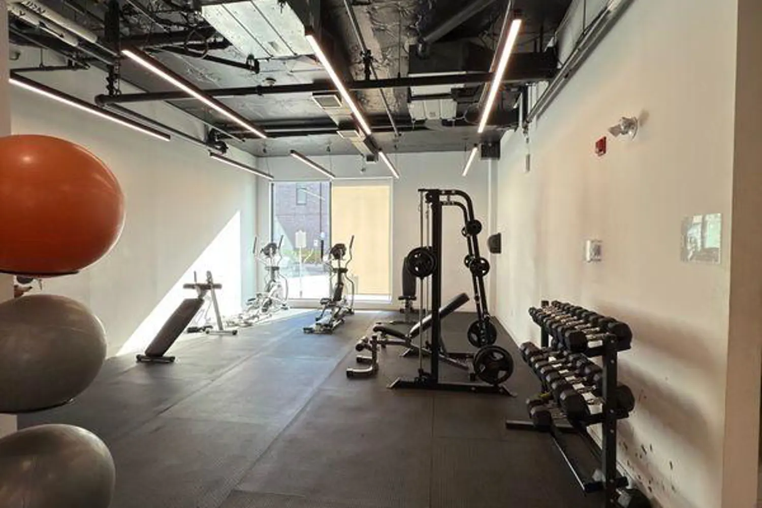 Additional image 14 of 1720 Simcoe Street 5