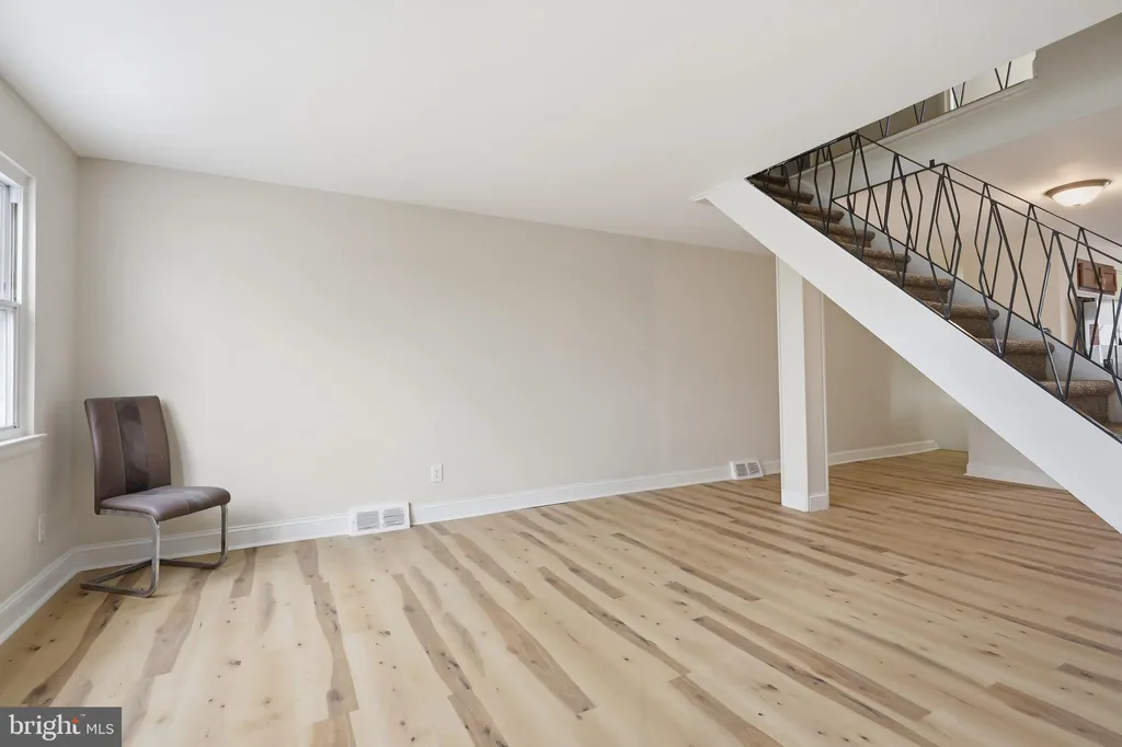 Additional image 8 of 11 Oakmont Drive, New Castle, DE 19720