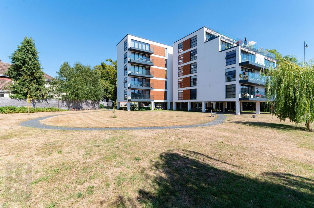 Additional image 19 of 2 bed flat for saleGreyfriars Avenue, Hereford HR4