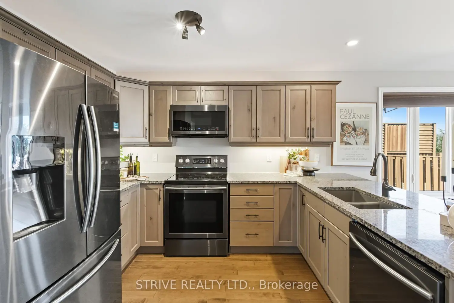 50 Millpond Lane photo 4