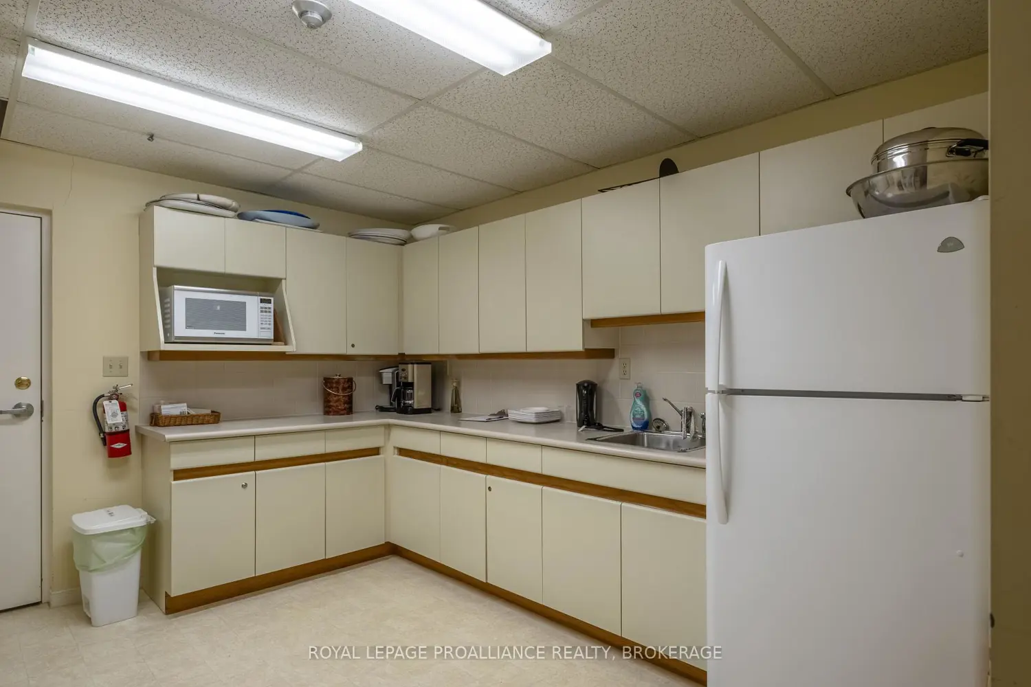 Additional image 16 of 115 Barrett Court 503