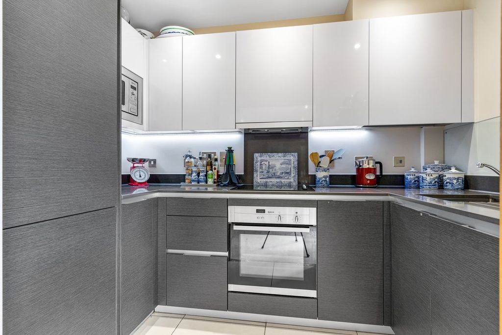 Additional image 16 of 2 bed flat for saleSandford Court, Humphris Place, Cheltenham GL53