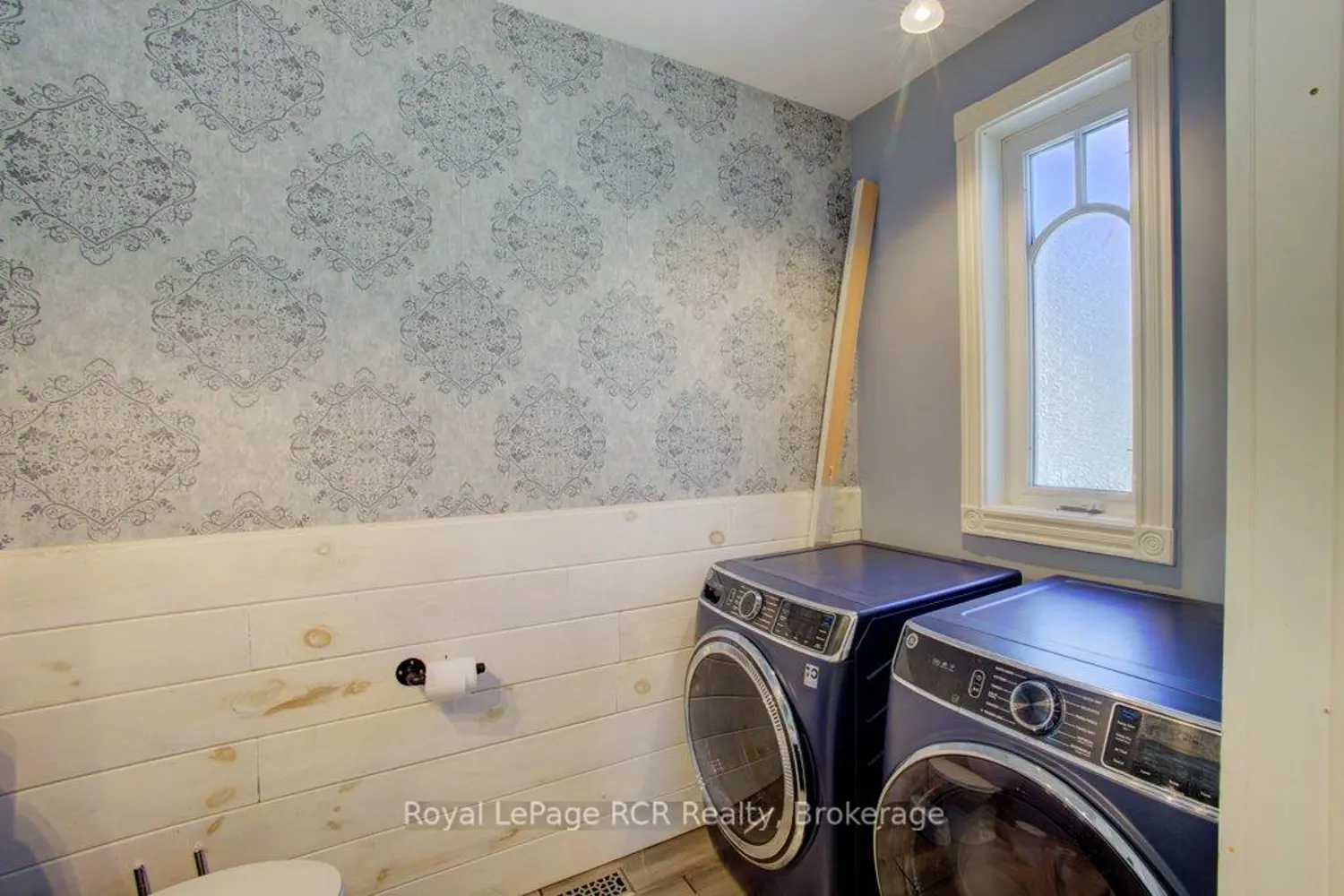 Additional image 12 of 392047 Grey Rd 109 Road