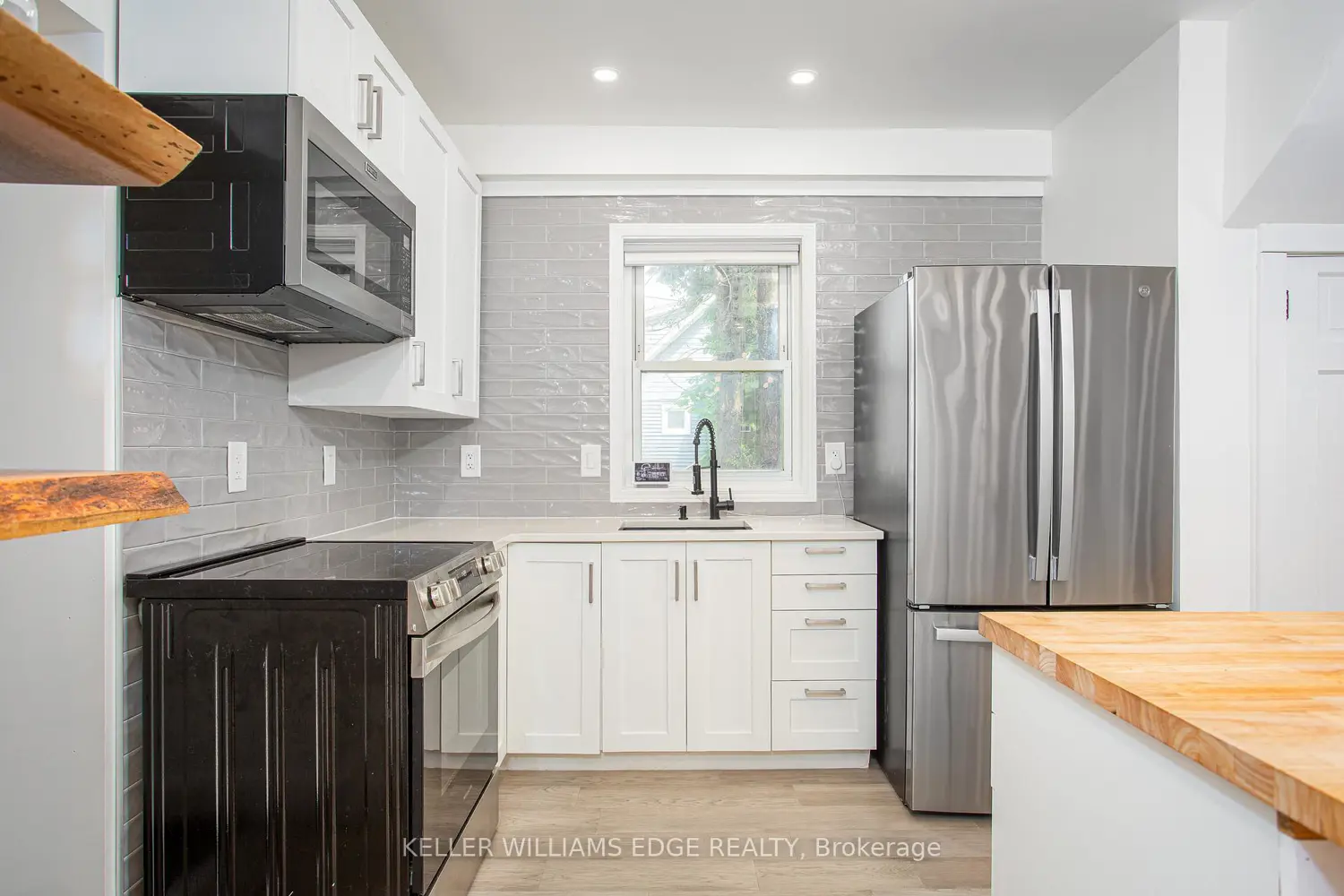 Additional image 9 of 826 Beach Boulevard