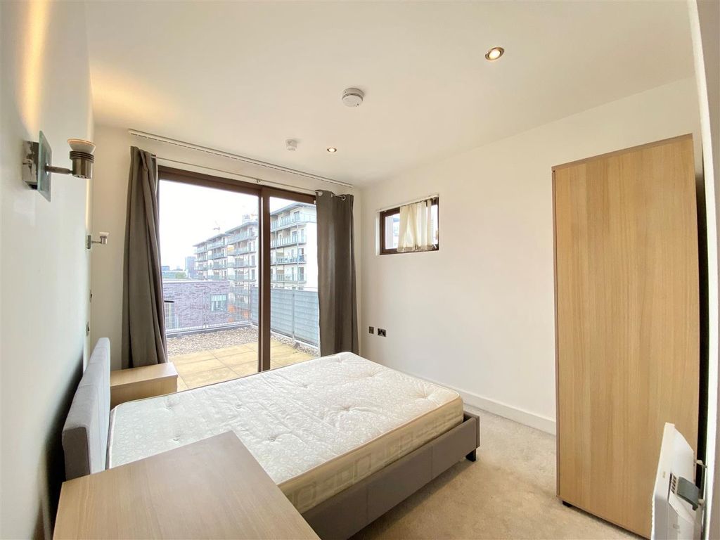 Additional image 7 of 3 bed flat for saleAdvent House, Isaac Way, Manchester M4