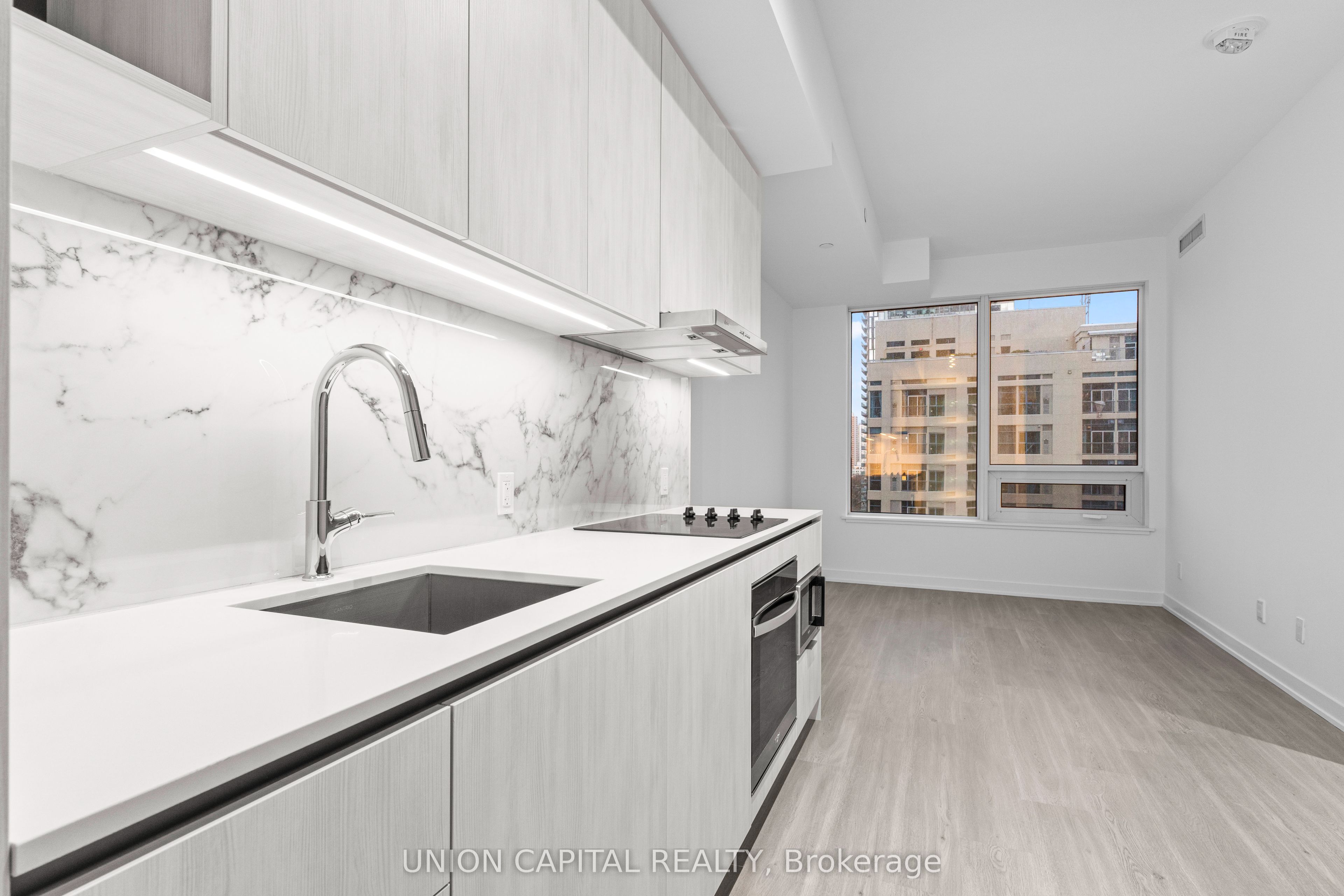 Additional image 4 of 1007-8 Wellesley Street W, Toronto, ON, M4Y 0J5
