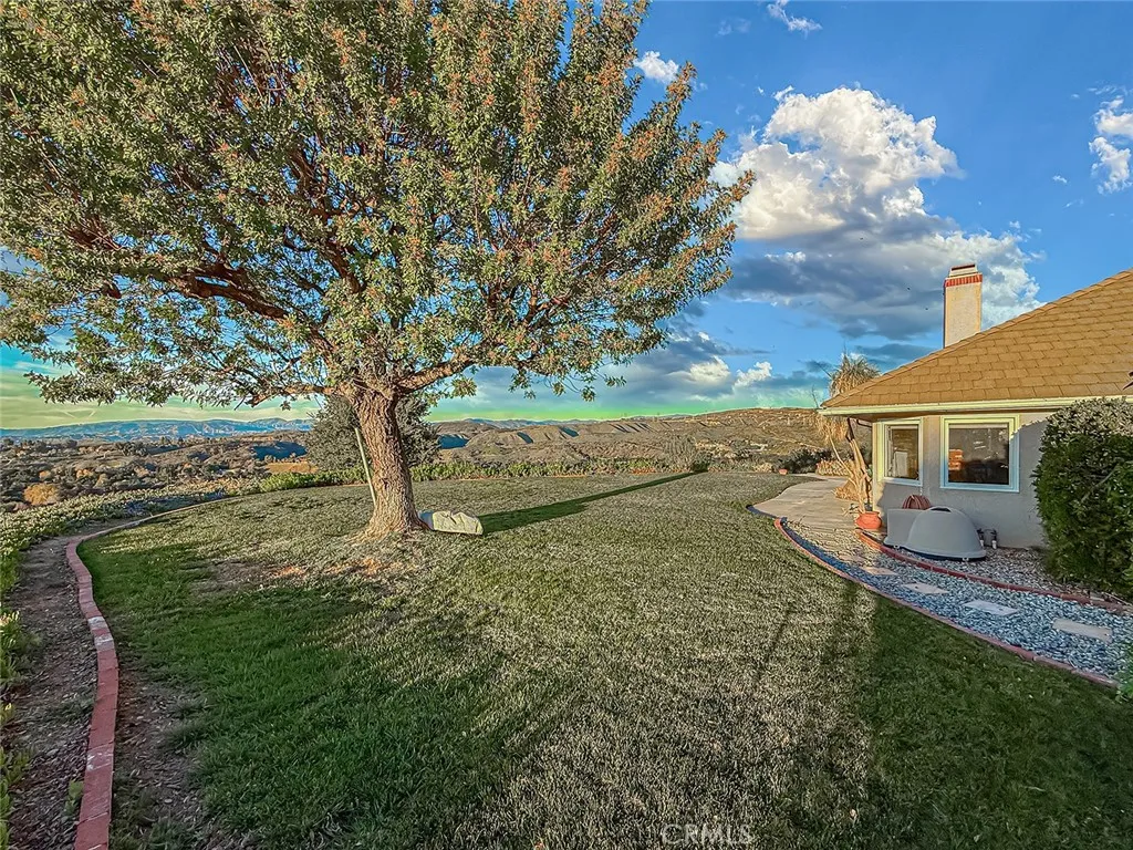 Additional image 87 of 24525 Desert, Newhall, CA 91321