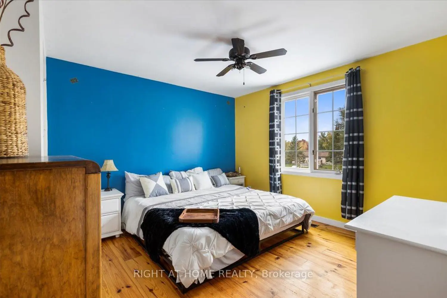 Additional image 15 of 424 Laurier Street