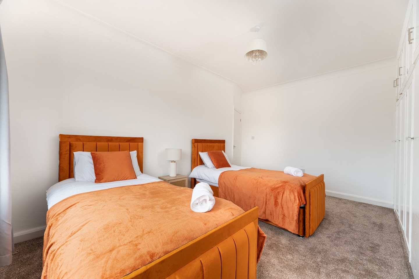 Additional image 18 of 5 Bed Detached House, Fully Furnished In North Leeds, LS17, N1 7GU