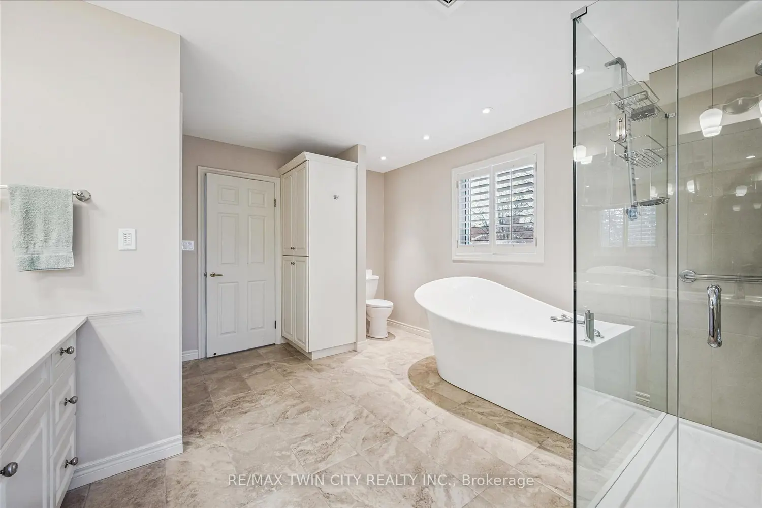 Additional image 10 of 405 Glasgow Street 5