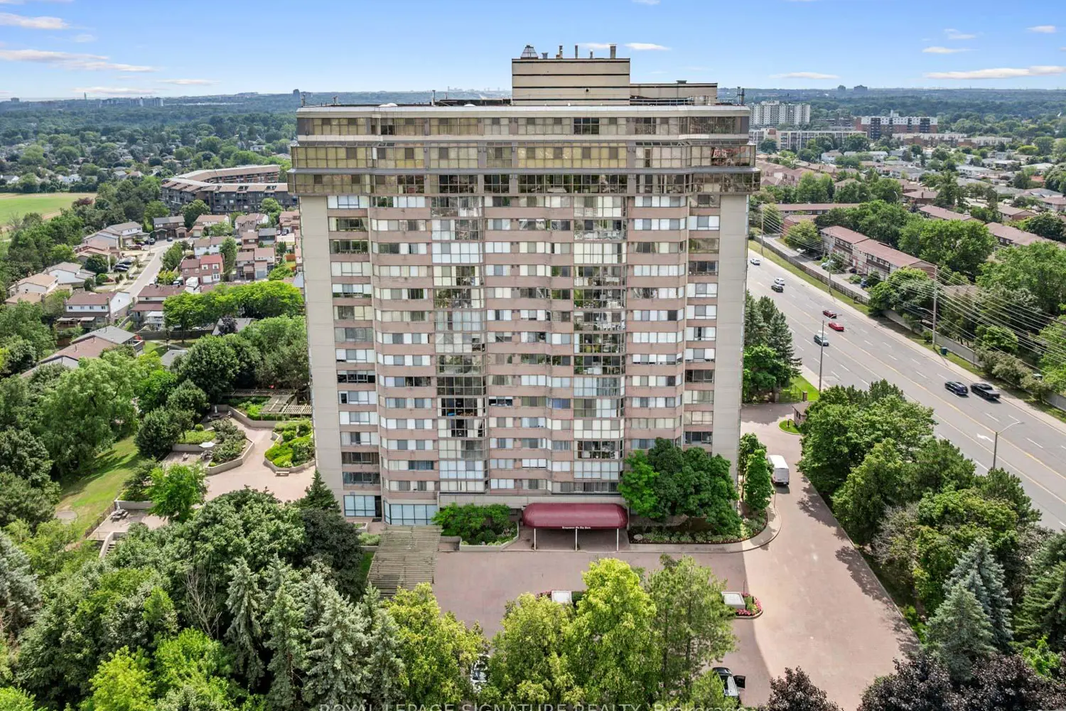 Additional image 14 of 880 Dundas Street Lph4