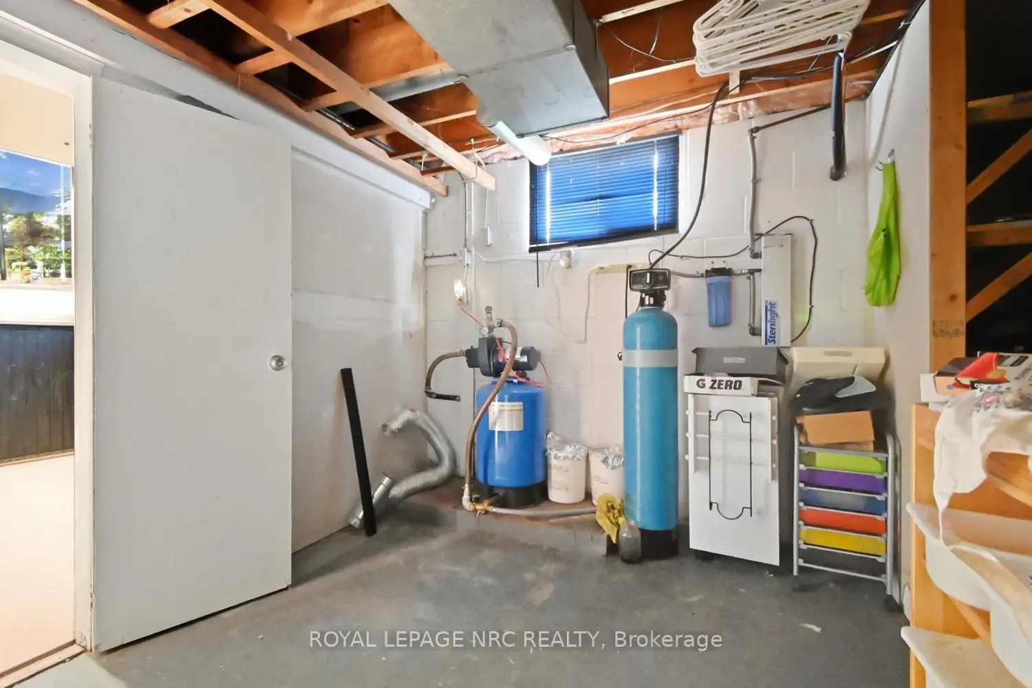 Additional image 16 of 11572 Hwy 3 Highway