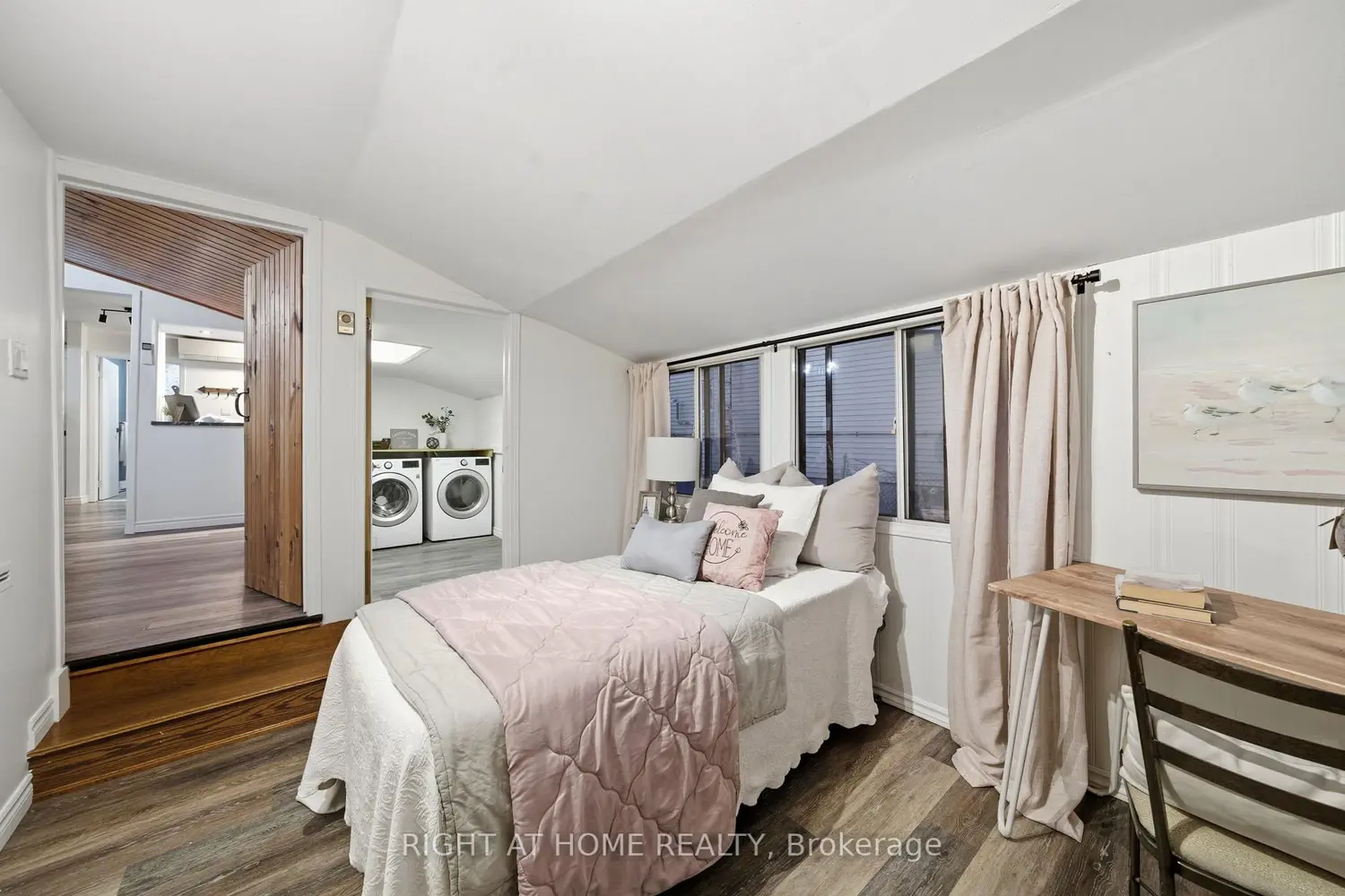 Additional image 16 of 49 River Road