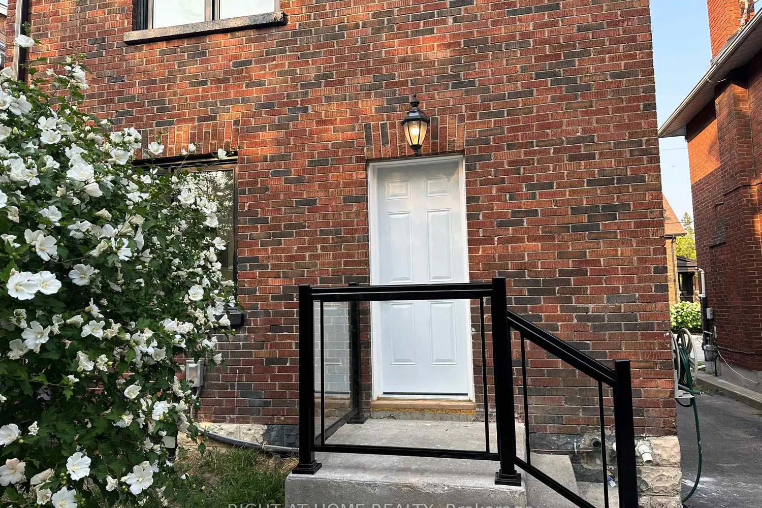 Additional image 4 of 210 Dearborn Avenue