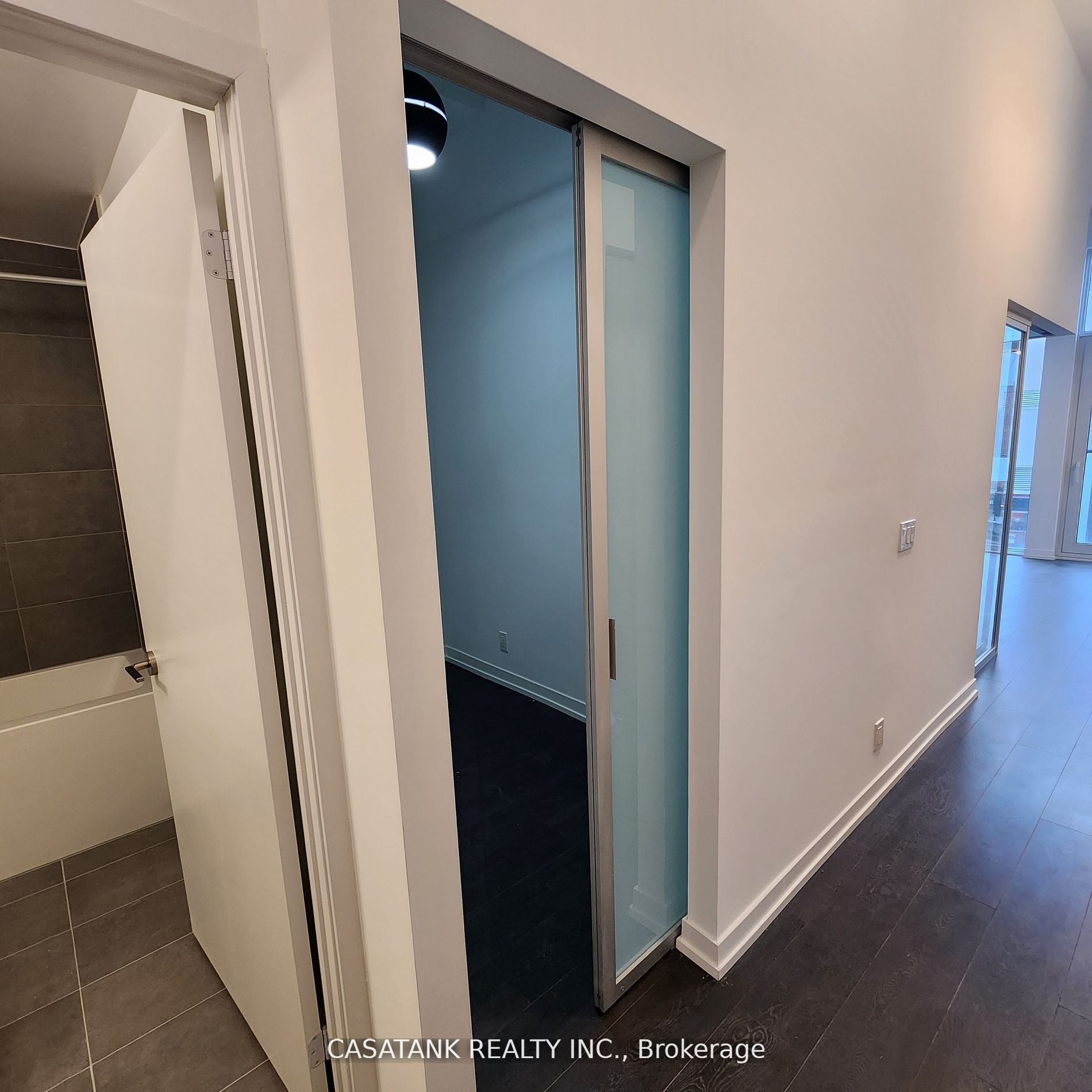 Additional image 5 of 218-2020 Bathurst Street, Toronto, ON, M5P 0A6
