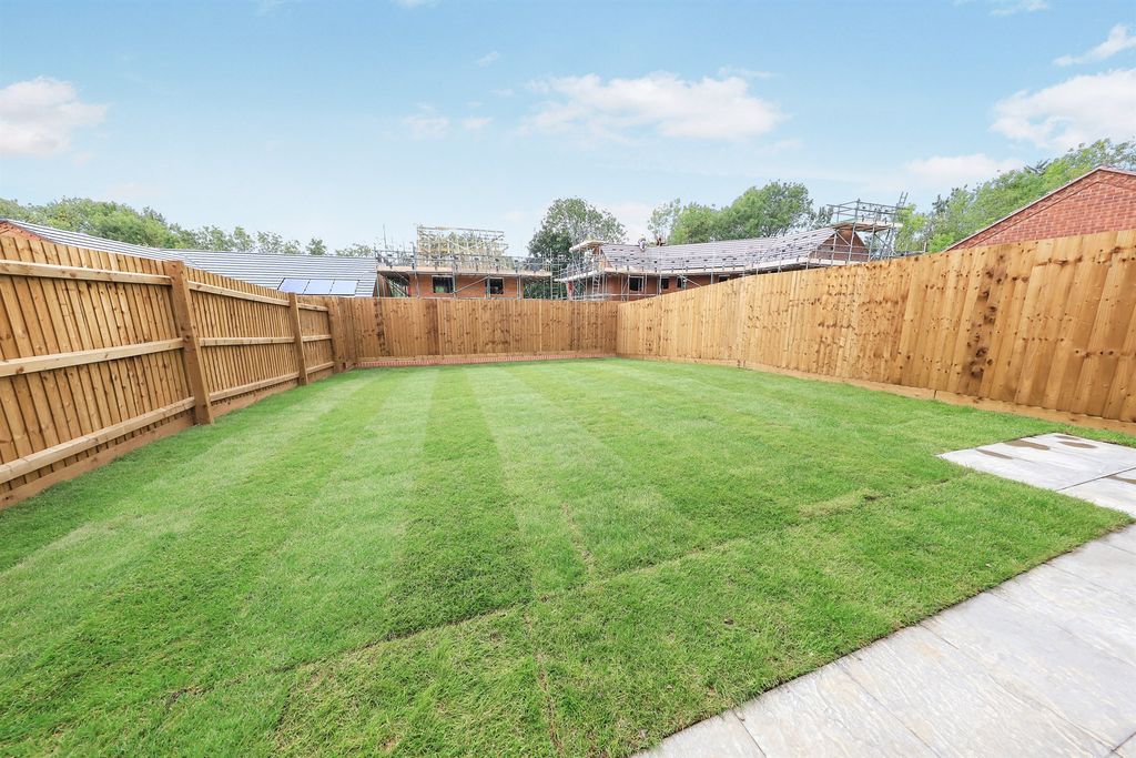 Additional image 16 of 3 bed semi-detached house for saleBeech Road, Telford TF7