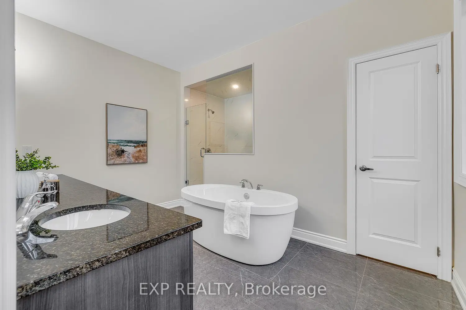 Additional image 10 of 3424 Millicent Avenue