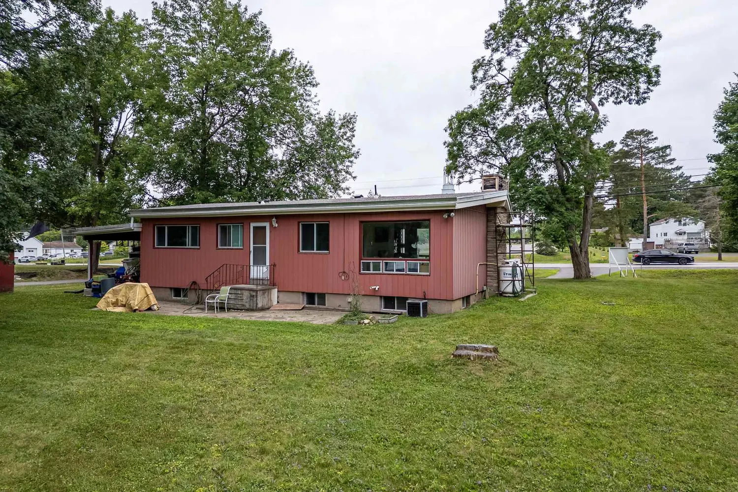 Additional image 8 of 5329 Bank Street