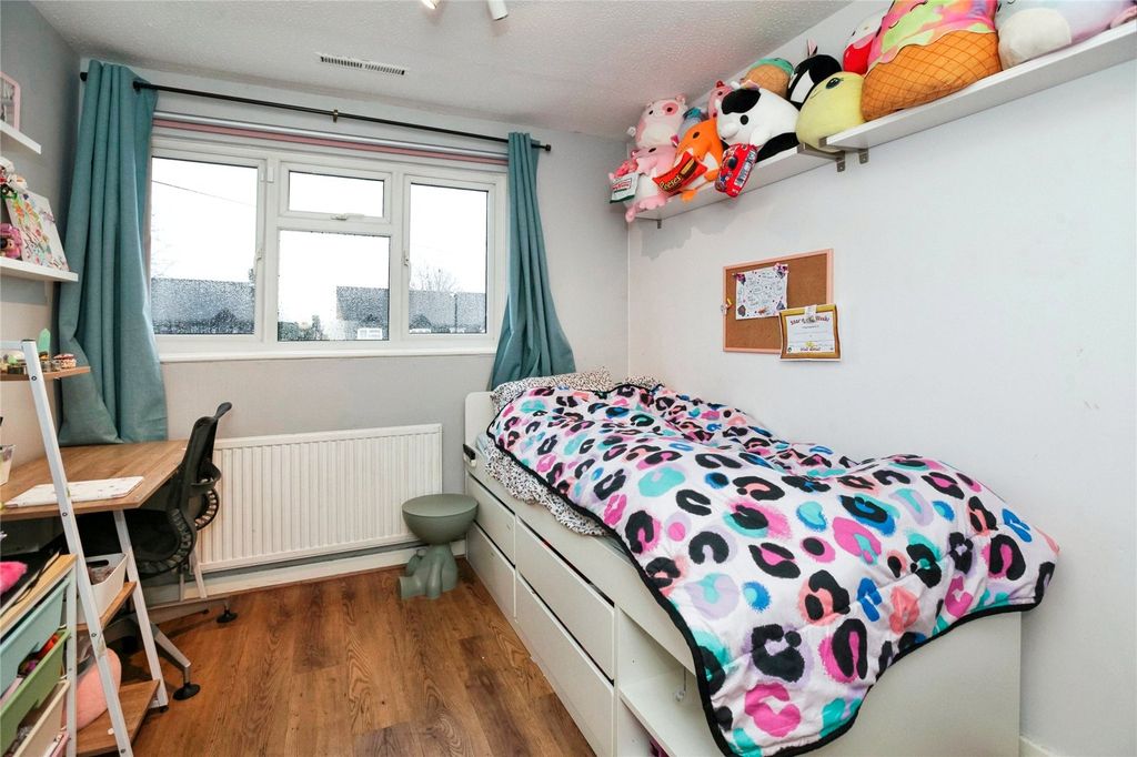 Additional image 24 of 4 bed semi-detached house for saleCox Green Lane, Maidenhead, Berkshire SL6