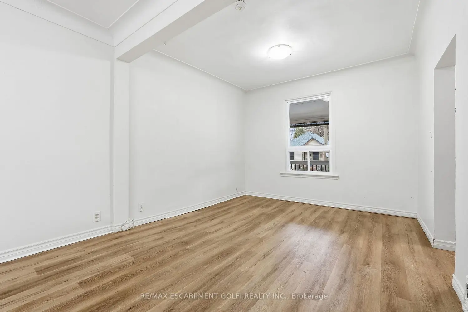 Additional image 5 of 39 Burlington Street