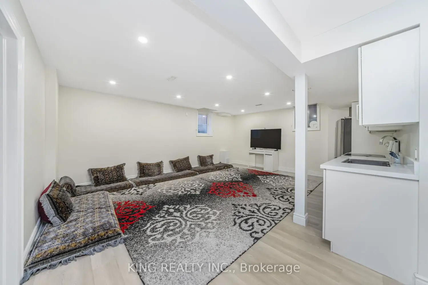 Additional image 16 of 52 Haverstock Crescent