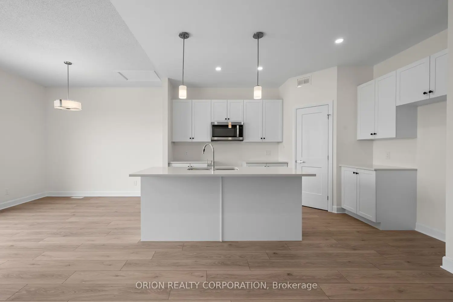 Additional image 8 of 414 Buckthorn Drive