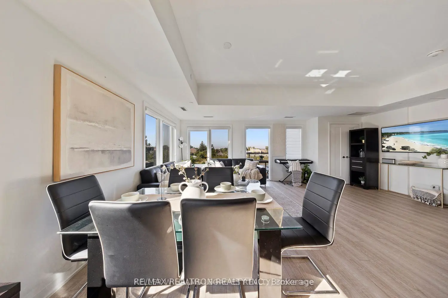 Additional image 6 of 155 Downsview Park Boulevard 206