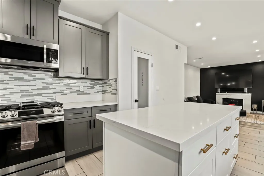 Additional image 13 of 3329 Montellano Avenue, Palmdale, CA 93551