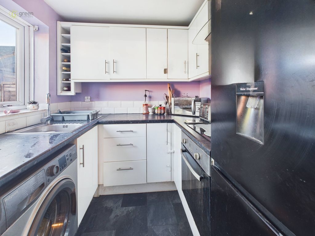 Additional image 8 of 2 bed flat for saleBelmont Road, Wilnecote, Tamworth B77