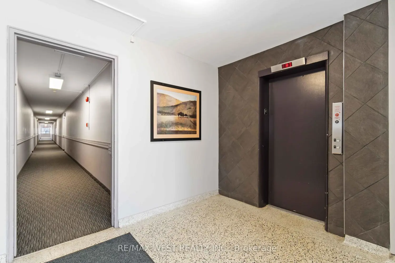 Additional image 9 of 283 Fairway Road 90