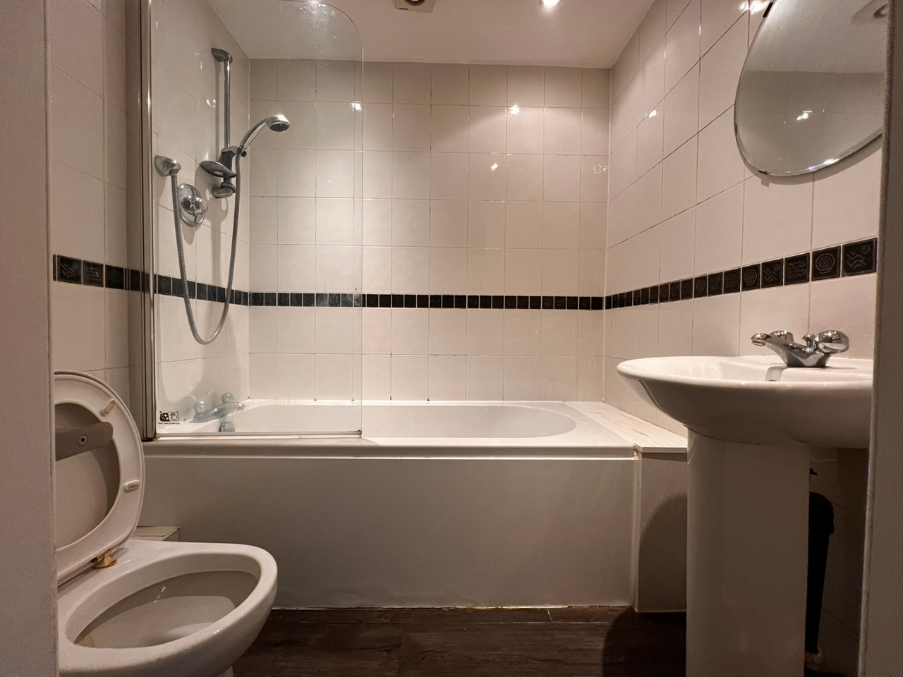 Additional image 11 of 2 Bed Flat, Eastgate, LS2, N1 7GU