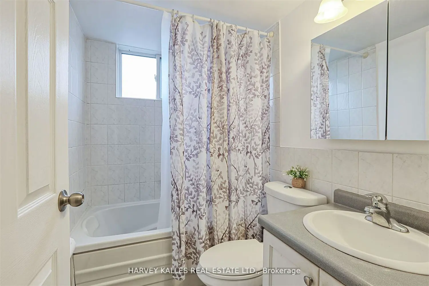 Additional image 16 of 2373 King Street 45