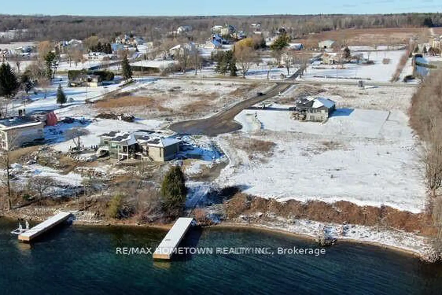 Additional image 3 of 2 Shoreside Way