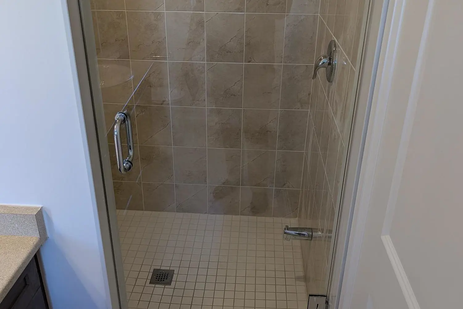 Additional image 5 of 127 Manuel Street