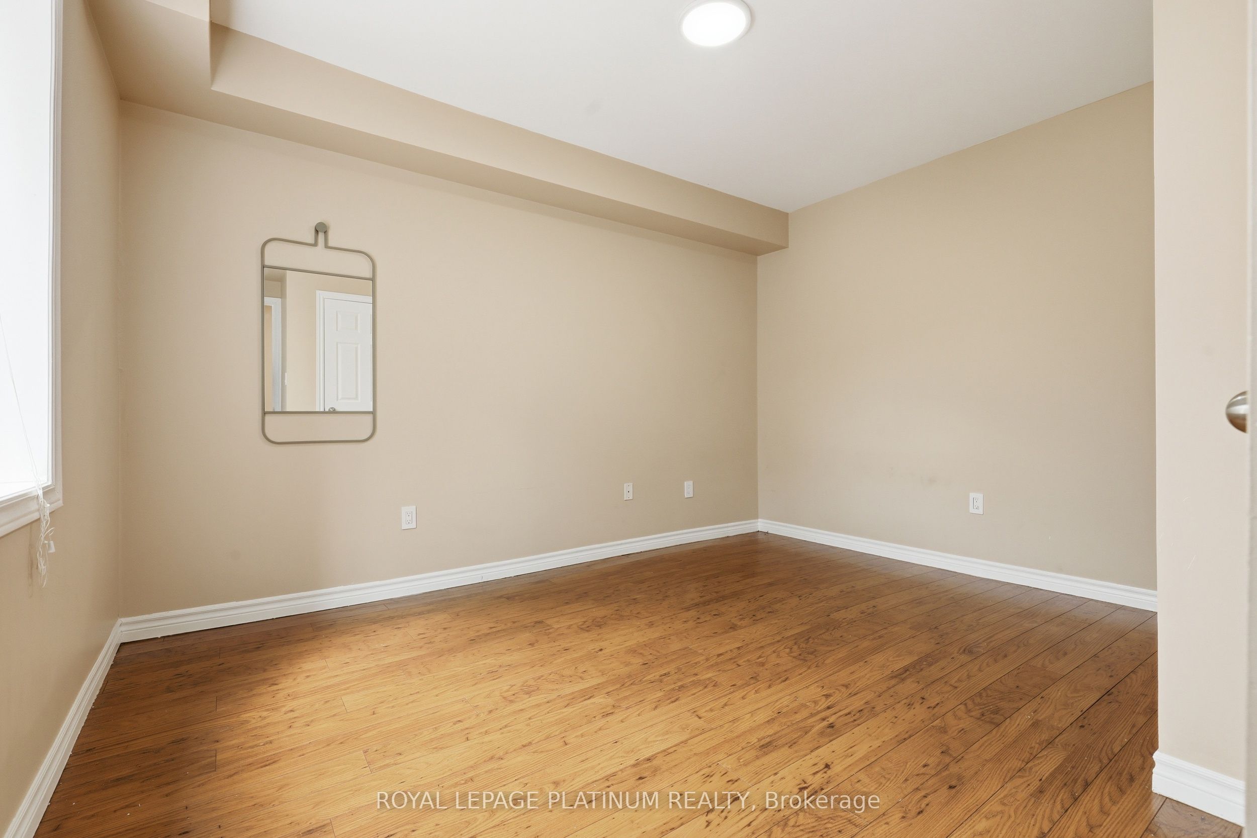 Additional image 6 of 4-120 Sherman Avenue S, Hamilton, ON, L8M 2P9