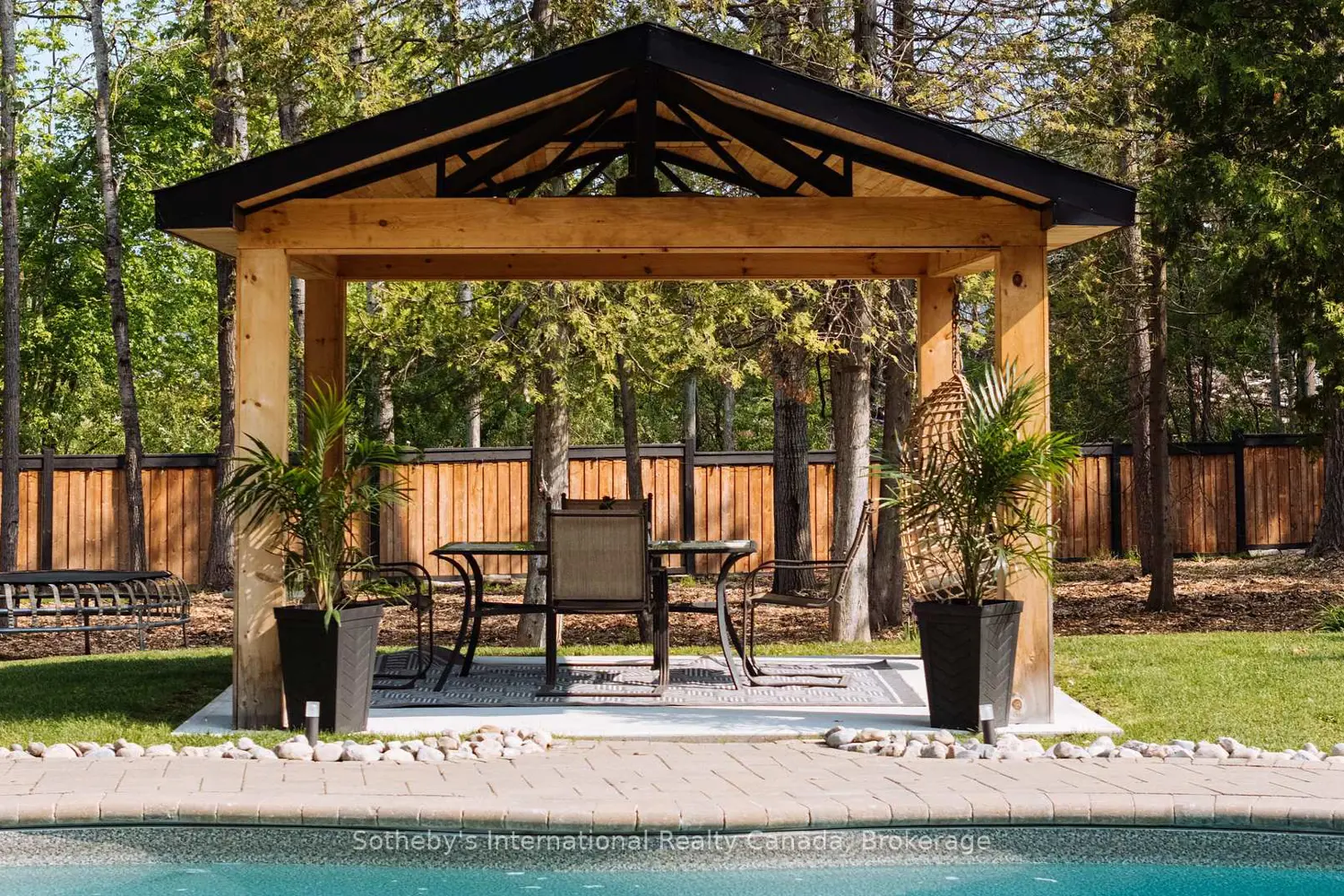 Additional image 10 of 129 Bass Line