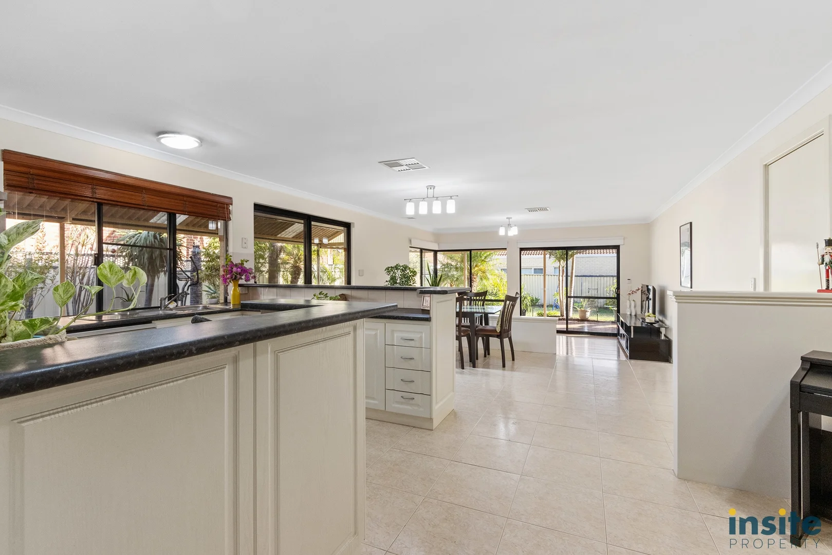 Additional image 20 of 124b Basinghall Street, East Victoria Park WA 6101