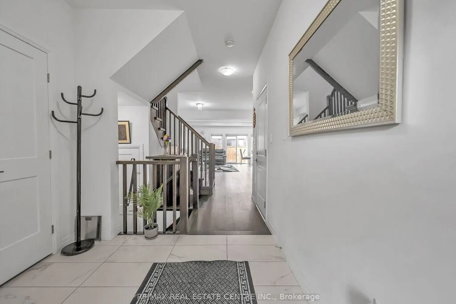 Additional image 8 of 30 Times Square Boulevard 177