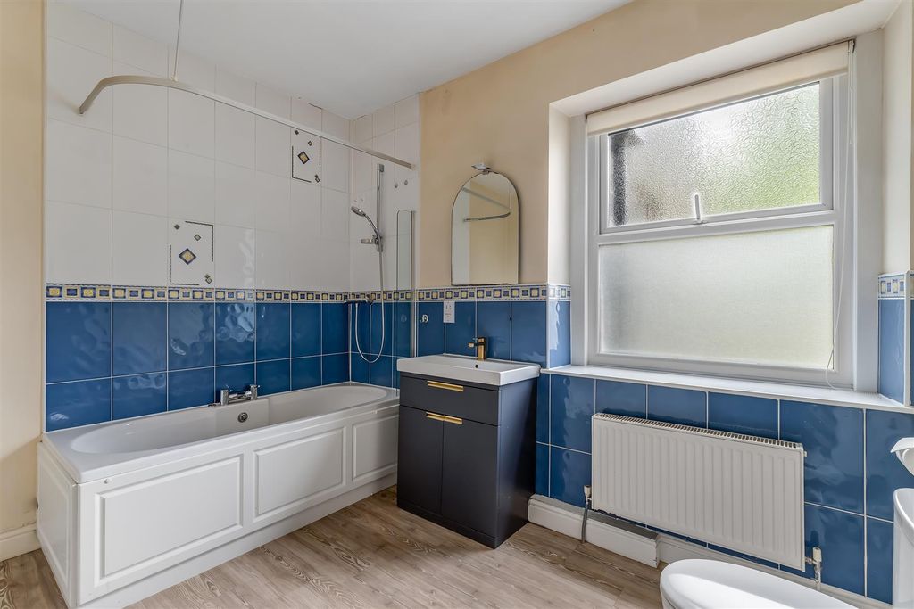 Additional image 14 of 2 bed flat for saleCow Pasture Road, Ilkley LS29