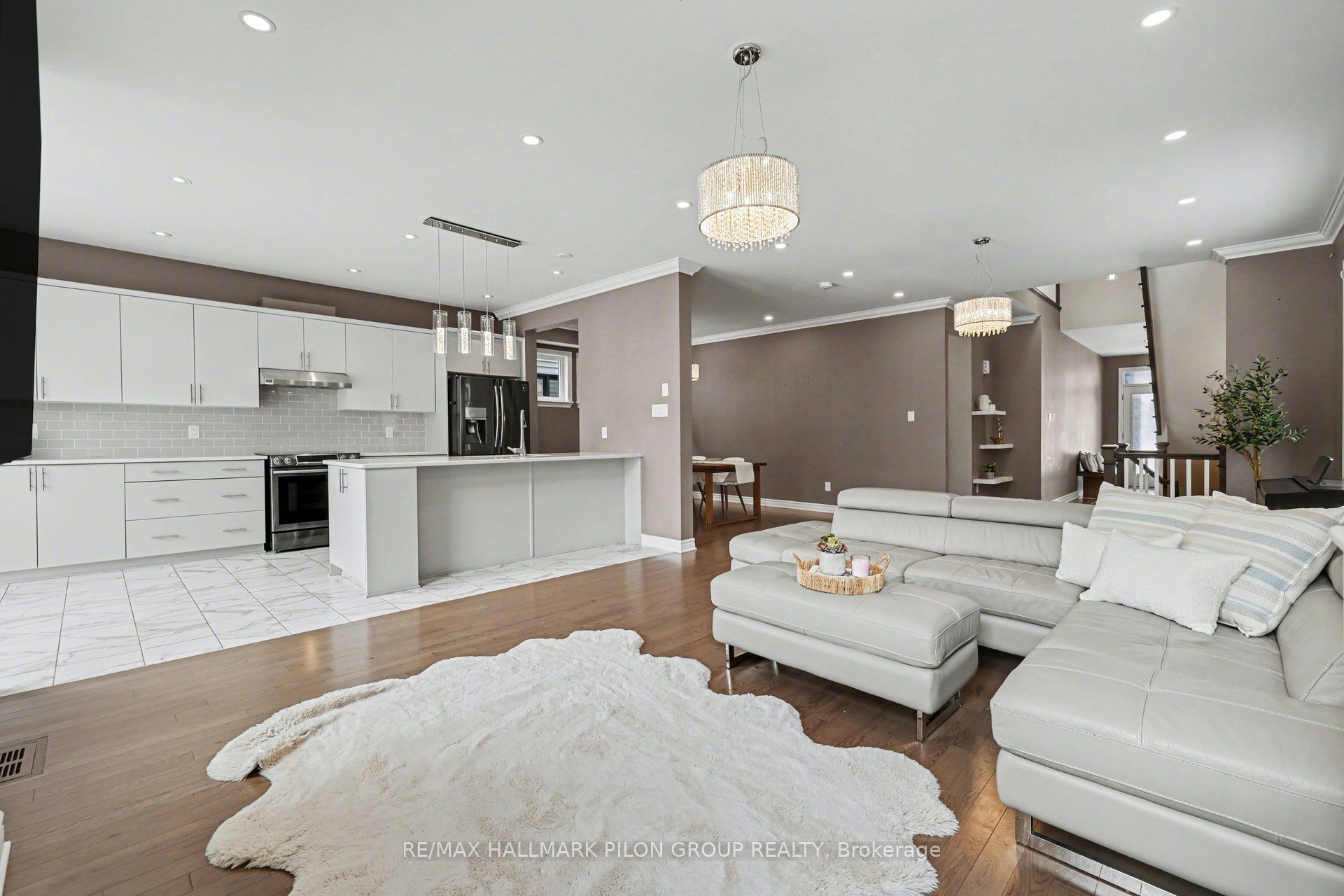 Additional image 4 of 266 Shinleaf Crescent, Ottawa, ON, K1W 0J2