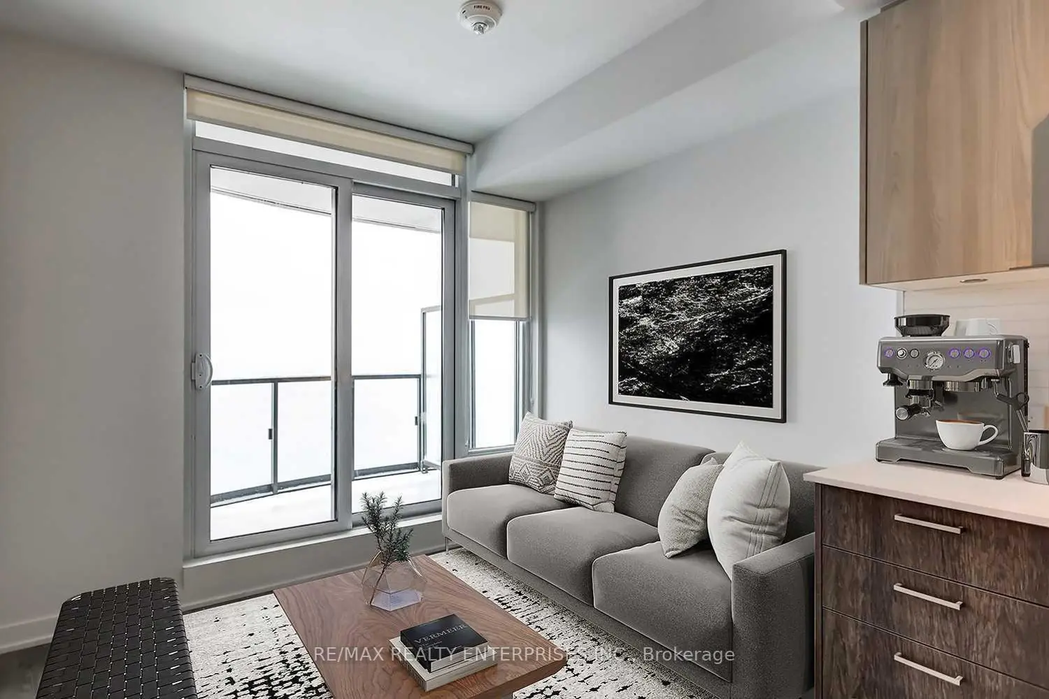 Additional image 7 of 1926 Lakeshore Boulevard 3607