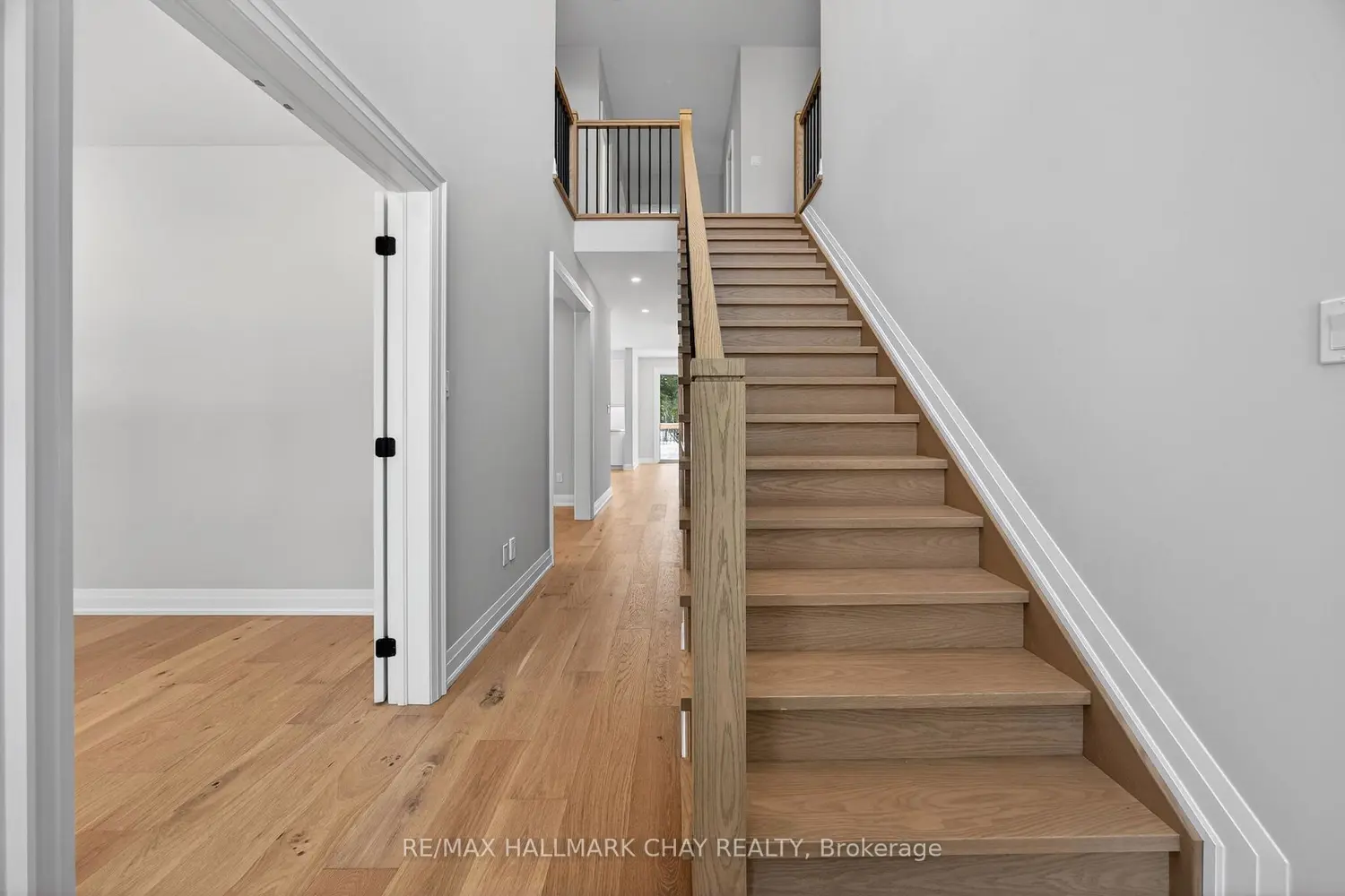 86 37Th Street photo 4