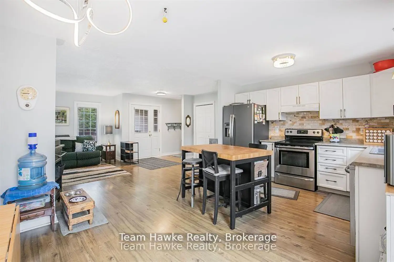 Additional image 3 of 22 Laurier Boulevard