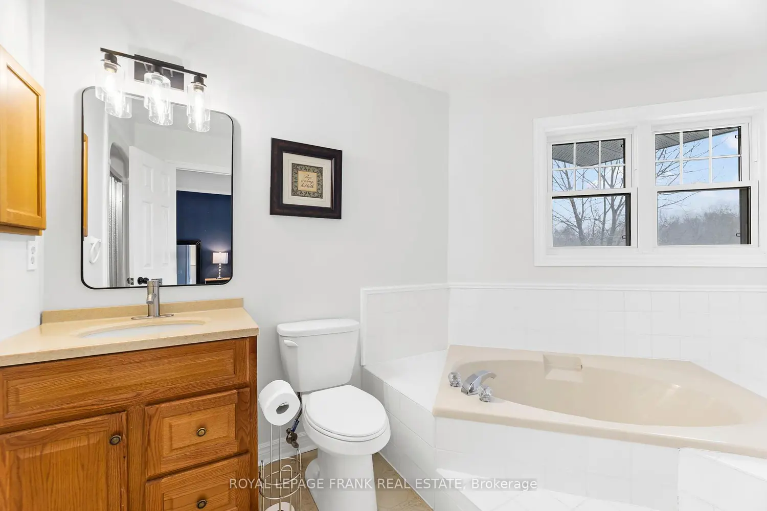 Additional image 17 of 1665 Nash Road E12