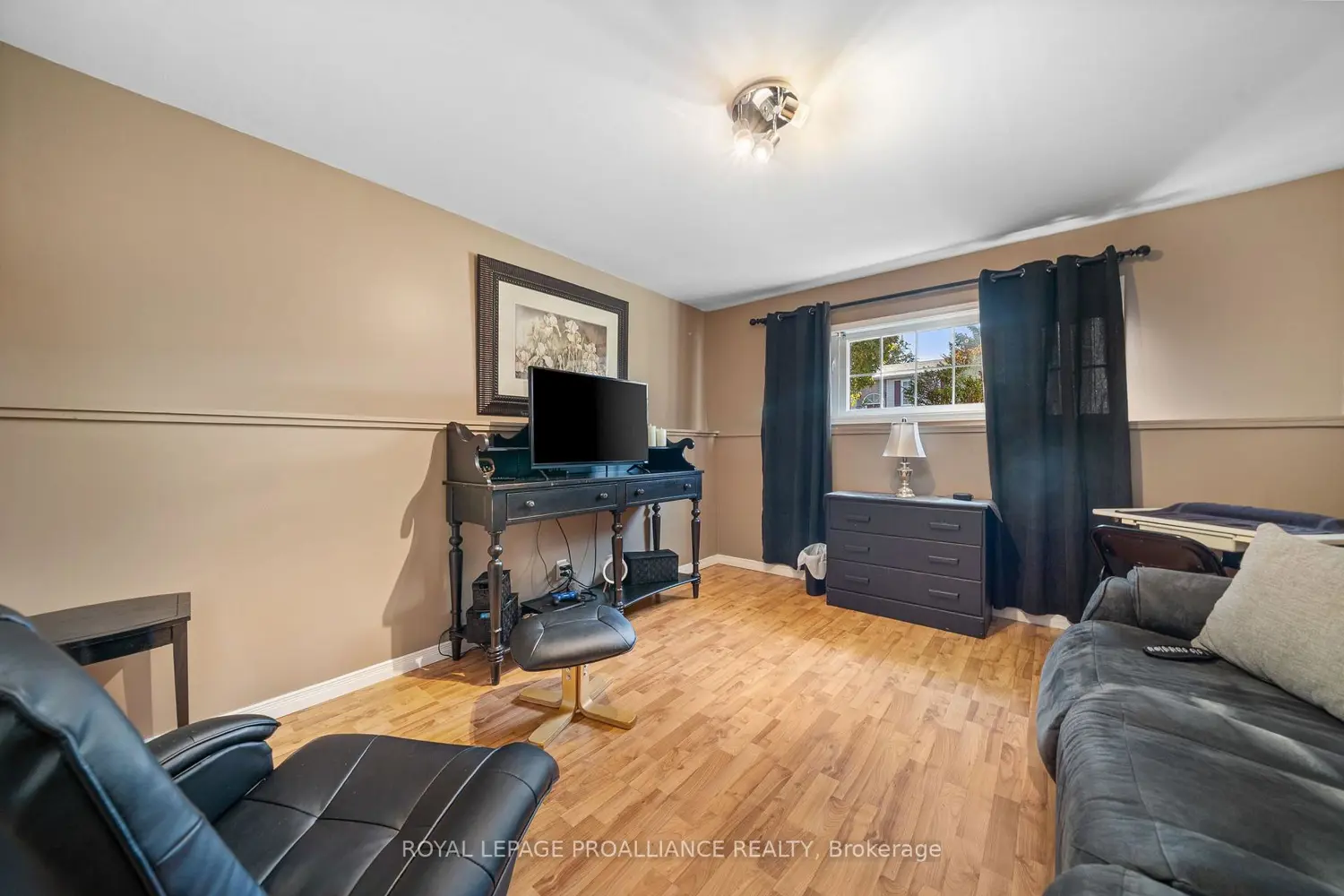 Additional image 15 of 25 Faraday Gardens