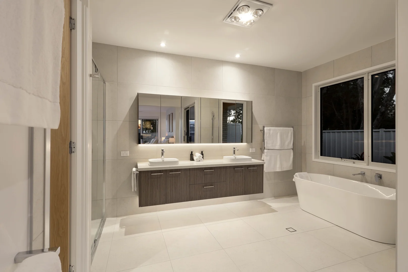 Additional image 15 of 114 Point Cartwright Drive, Buddina QLD 4575