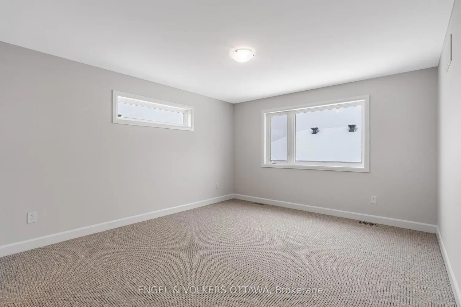 Additional image 10 of 683 Fisher Street